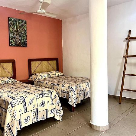 Bungalows Teka Zihuatanejo Exteriér fotografie