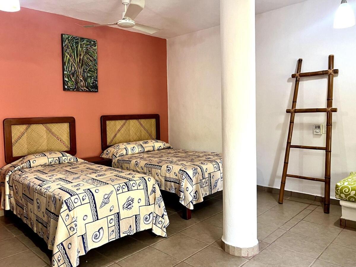 Bungalows Teka Zihuatanejo Exteriér fotografie